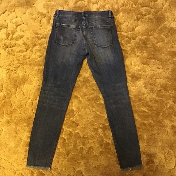 DL 1961 distressed Florence cropped jeans - Picture 9 of 10